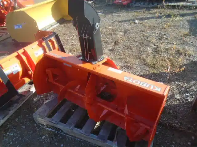 Gallery image 2 for New 2025 Kubota BX2750D Snow Blower