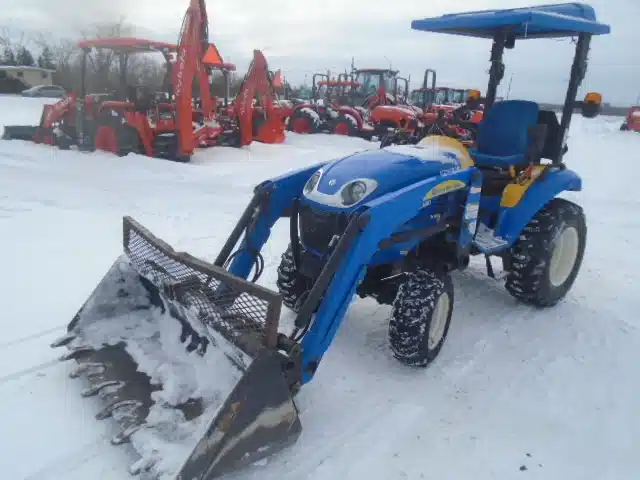 2012 New Holland BOOMER 25 Tractor