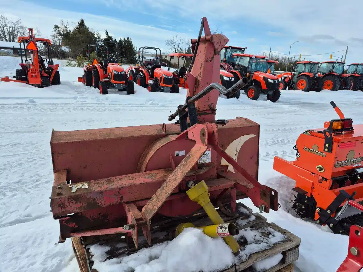 Gallery image 2 for Farm King SB60PT Snow Blower