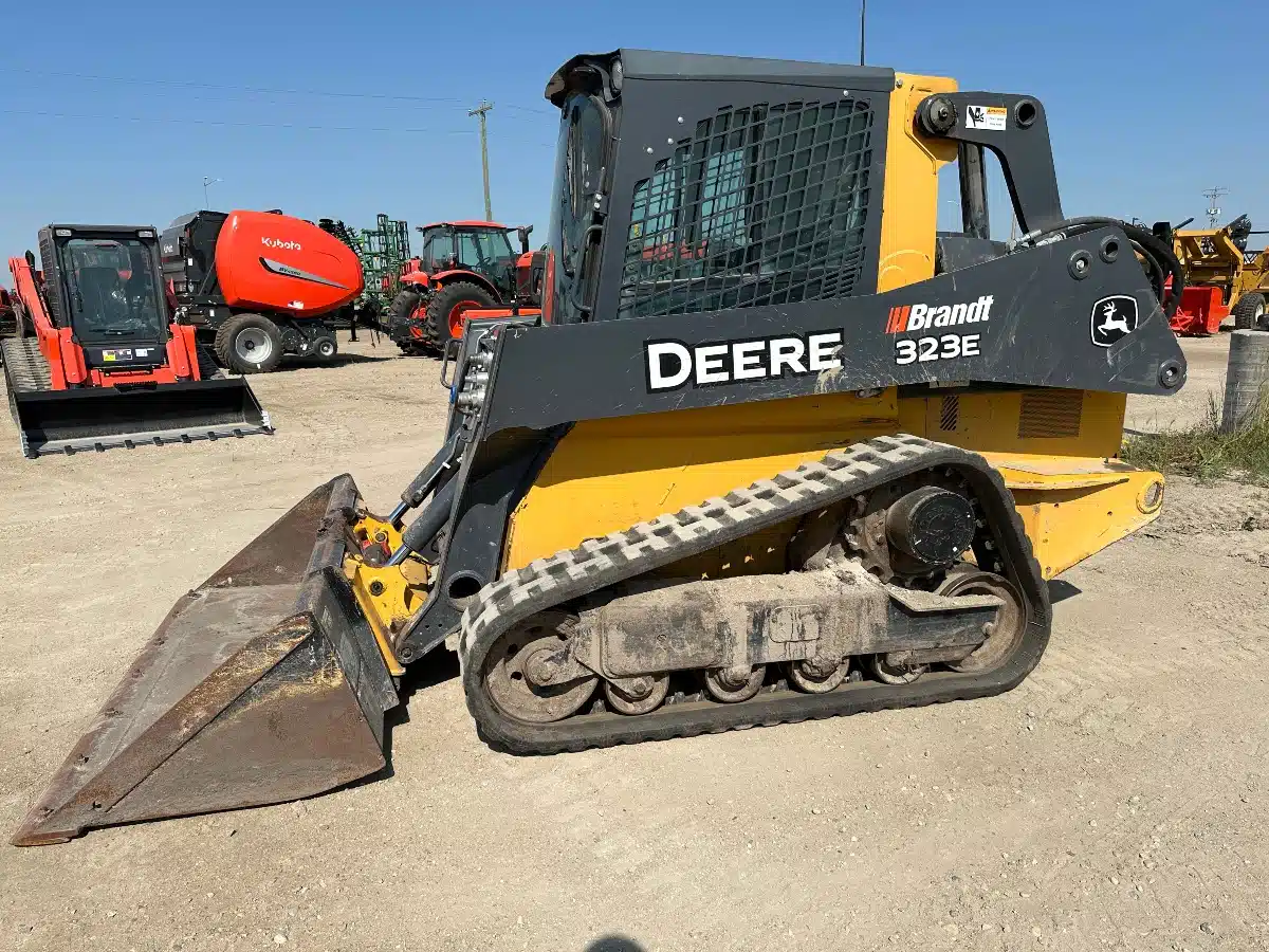Gallery image 2 for Used 2016 John Deere 323E Track Loader