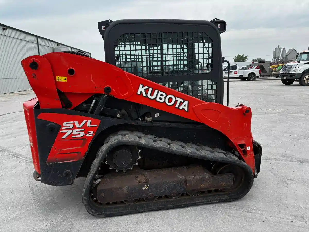 Gallery image 2 for Used 2017 Kubota SVL75-2HFWC Track Loader