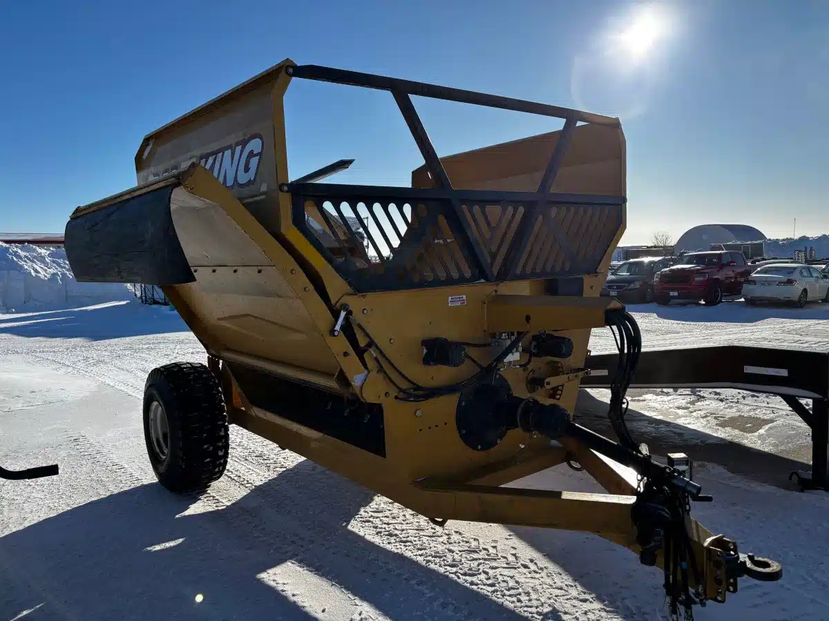 Gallery image 2 for 2019 Bale King 5300 Bale Processor