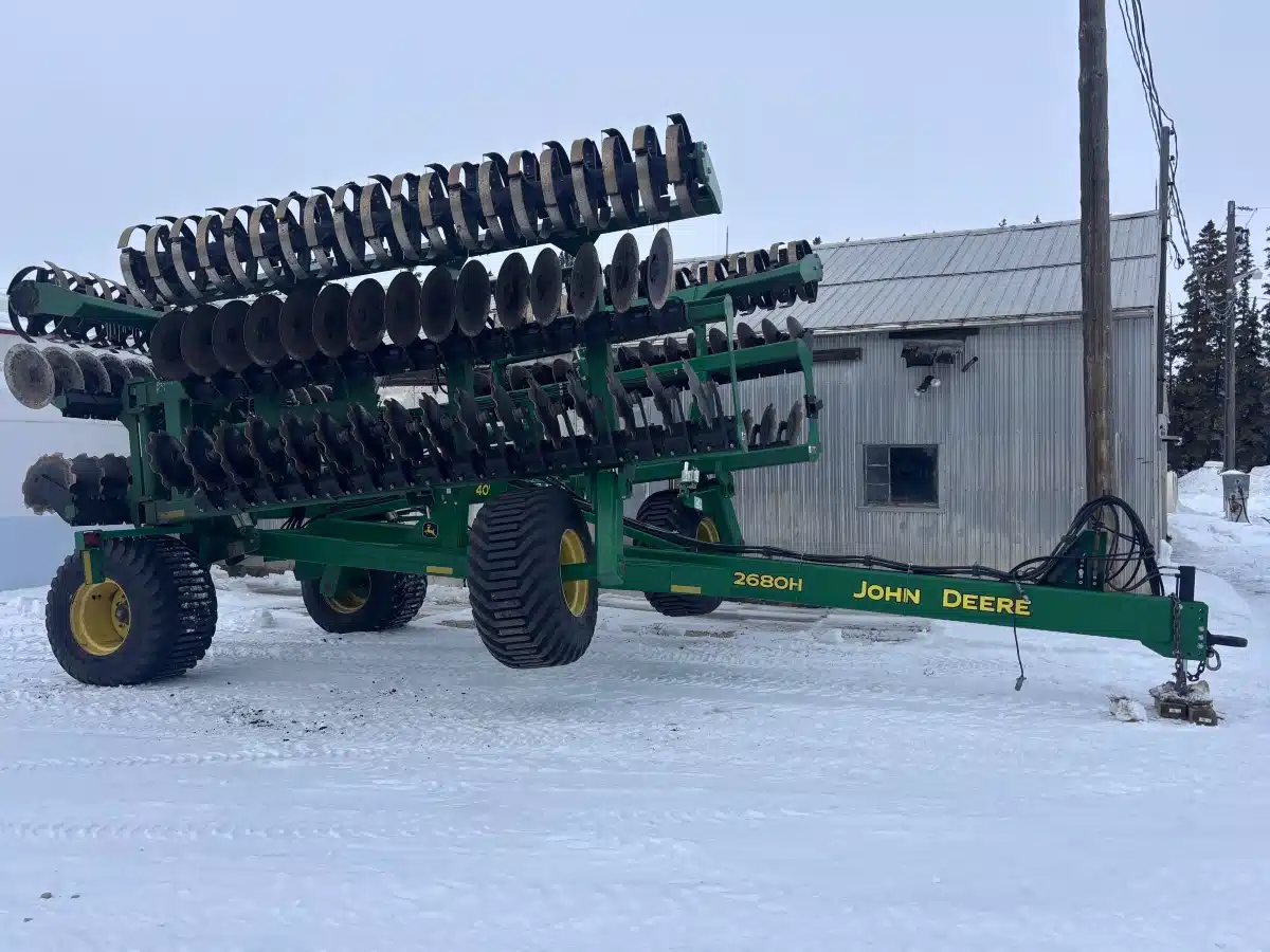 Gallery image 2 for John Deere 2680H Disc High Speed