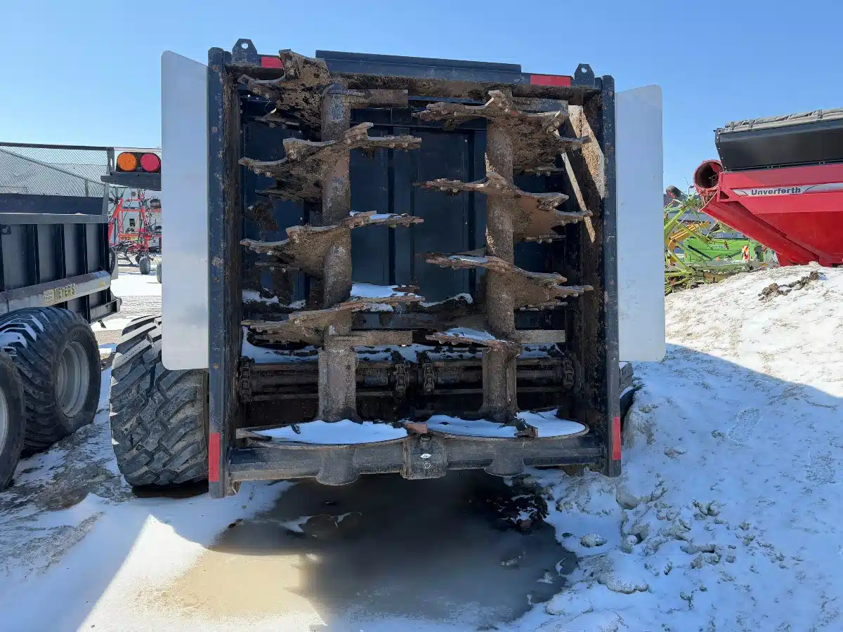 Gallery image 1 for 2023 Meyer's EMC MS485 Manure Spreader