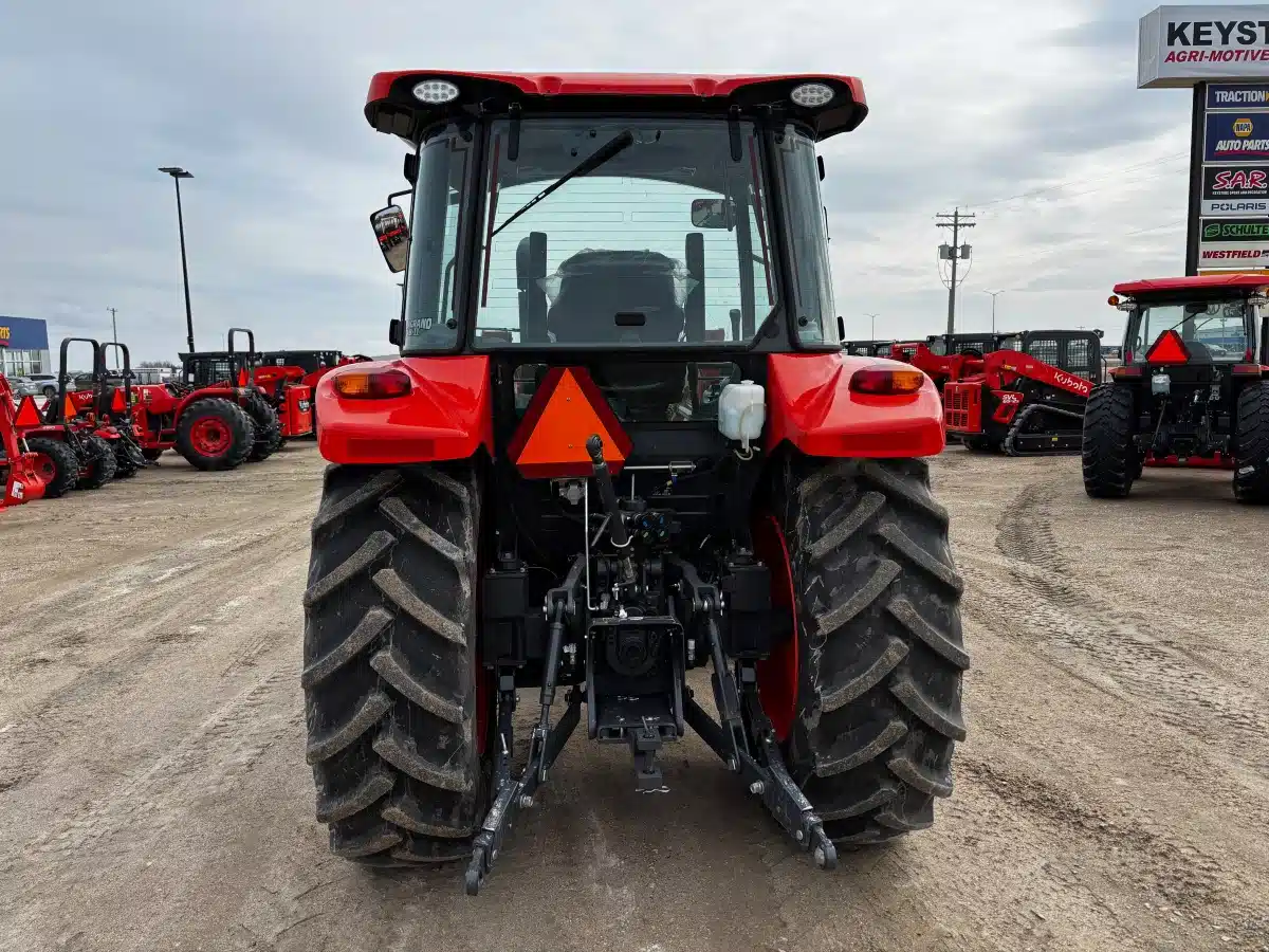 Gallery image 2 for 2023 Kubota M4D-071 Tractor