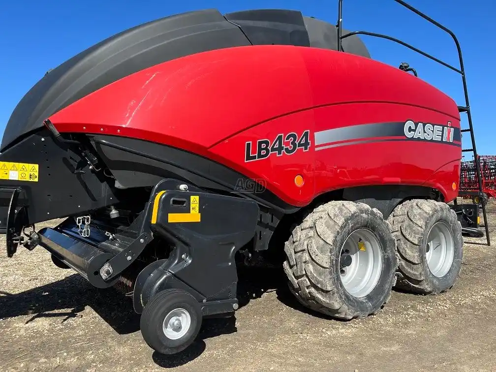Gallery image 2 for Used 2014 Case IH LB434 Square Baler - Large