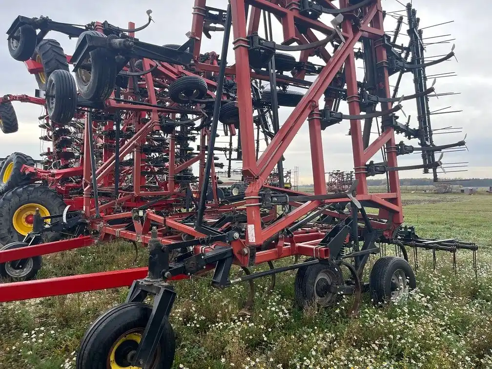 Gallery image 1 for Used 2006 Case IH PTX600 Chisel Plow