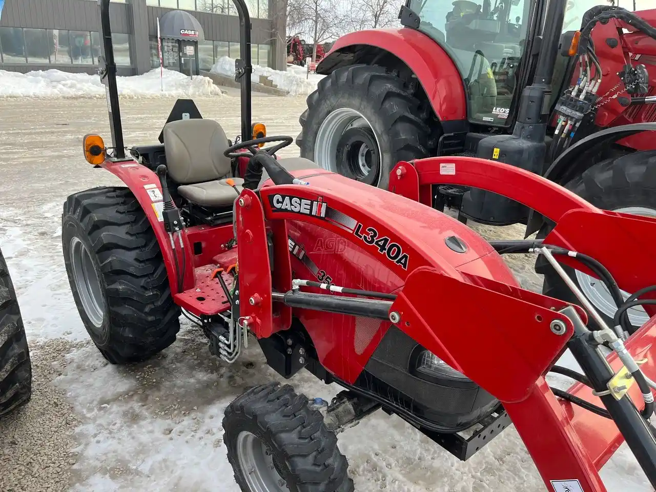 Gallery image 2 for Used 2023 Case IH Farmall 35A Tractor