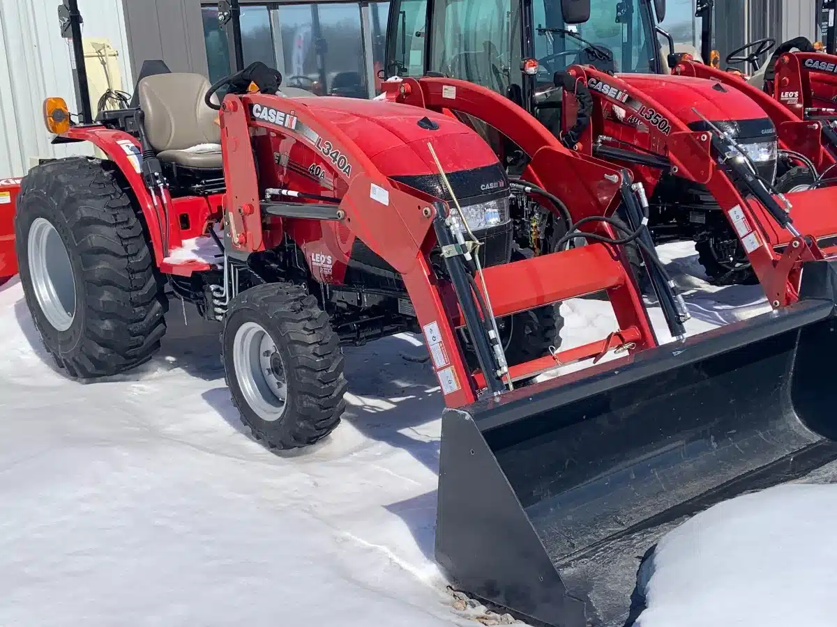 Gallery image 1 for 2024 Case IH FARMALL 40A Tractor