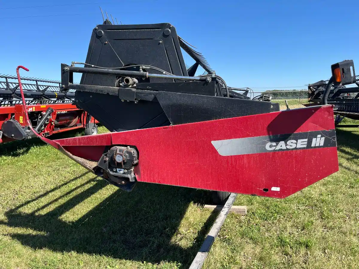 Gallery image 1 for Used 2005 Case IH 2042 Header - Draper