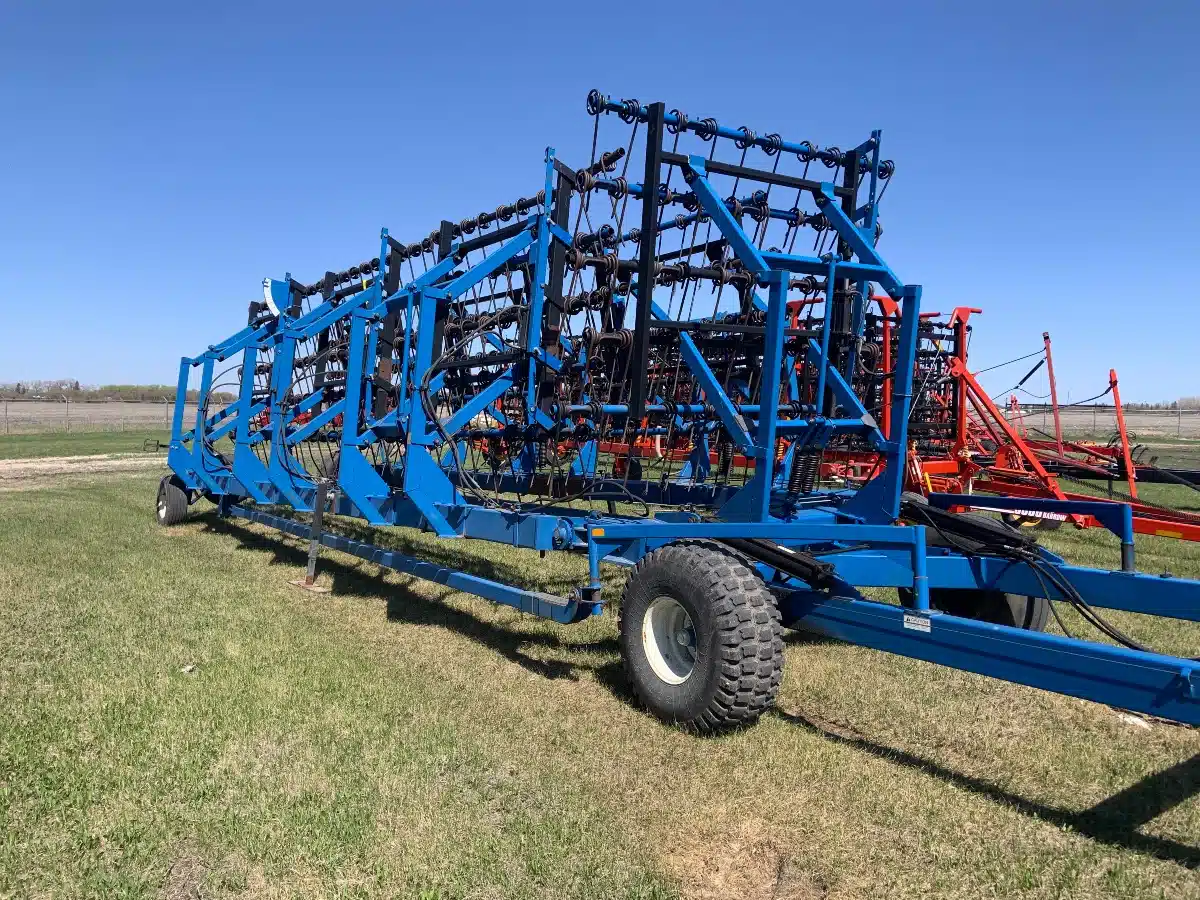Gallery image 2 for Used 2001 Brandt CONTOUR COMMANDER 7000 Harrow