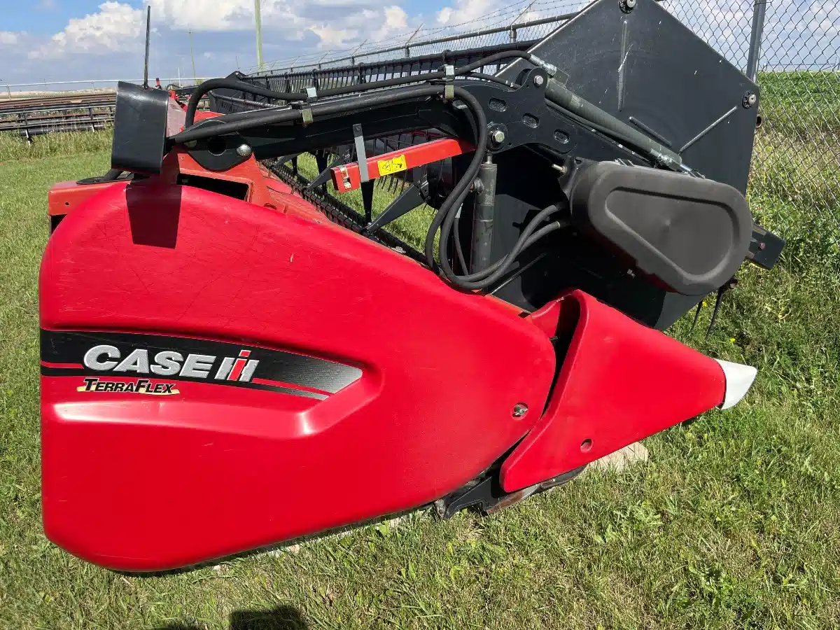 Gallery image 2 for 2012 Case IH 3020 Header - Flex