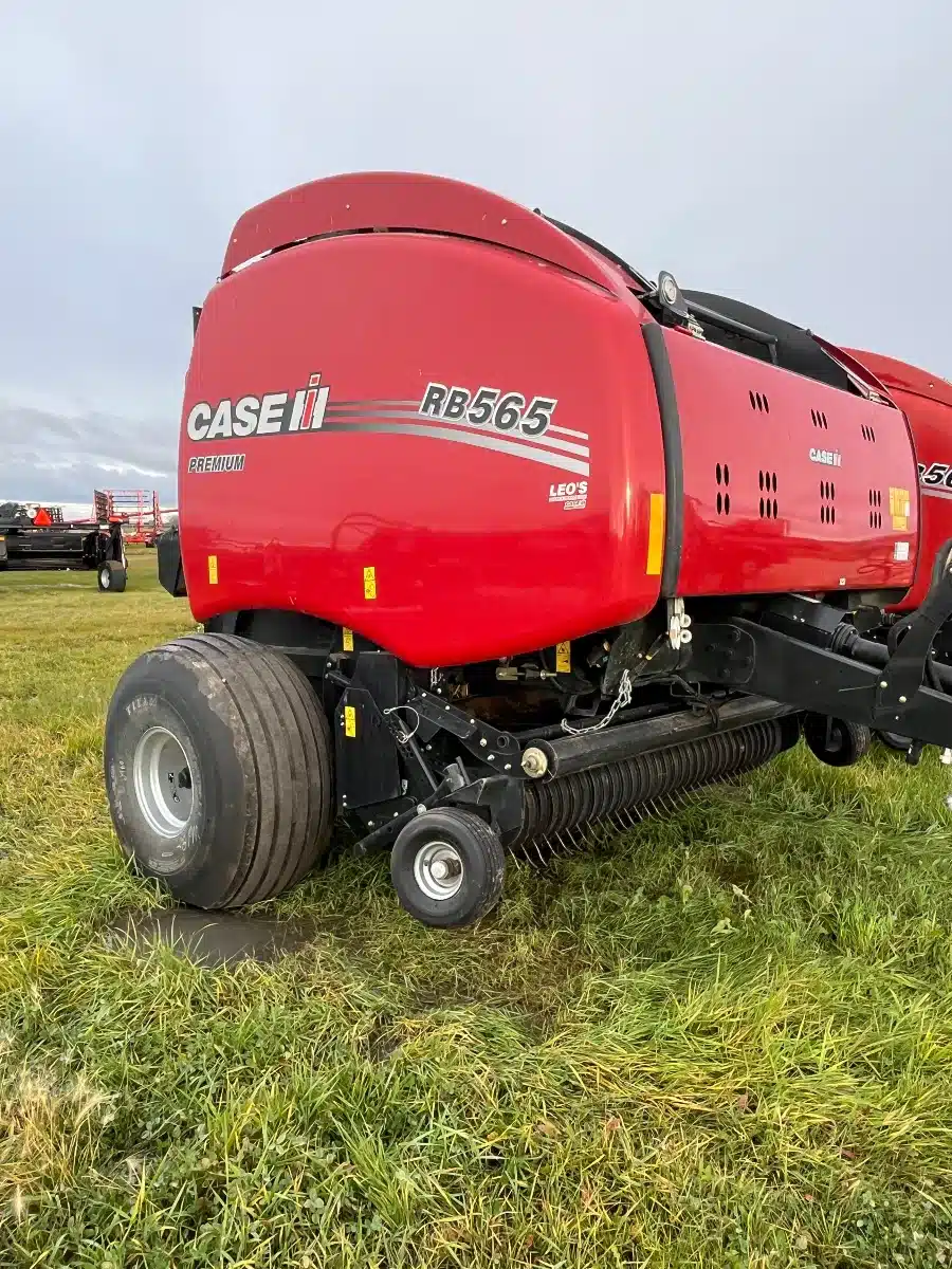 Gallery image 2 for Used 2020 Case IH RB565 Round Baler