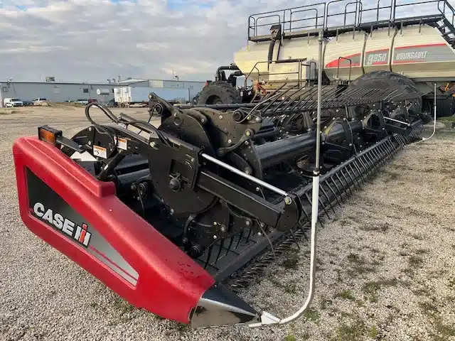 Used 2011 Case IH 2162 Header - Flex