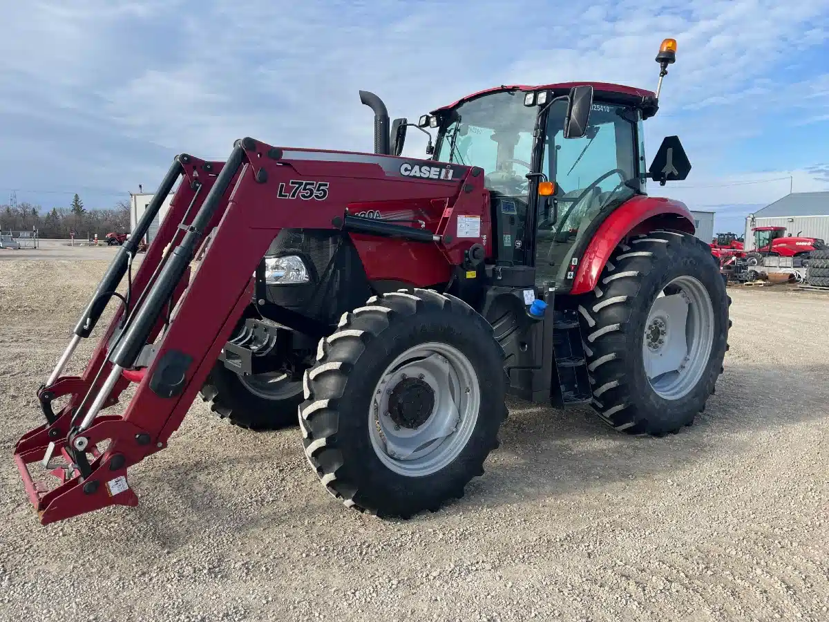 Photo de la Galerie 2 pour 2023 Case IH FARMALL 130A Tracteur