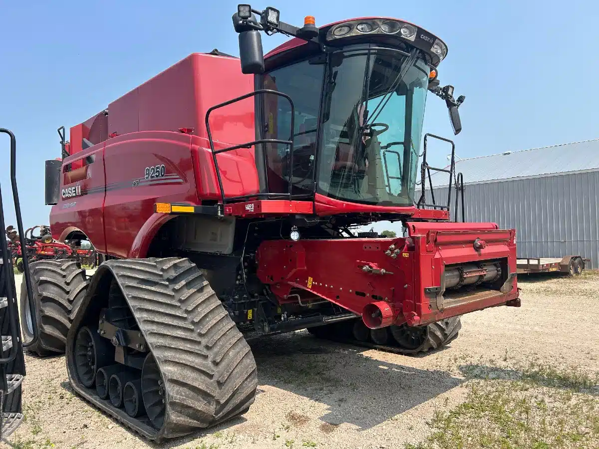 Gallery image 2 for 2019 Case IH 9250 Combine