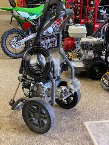 Gallery image 2 for 2022 Unspecified 2700PSI Pressure Washer Pressure Washer