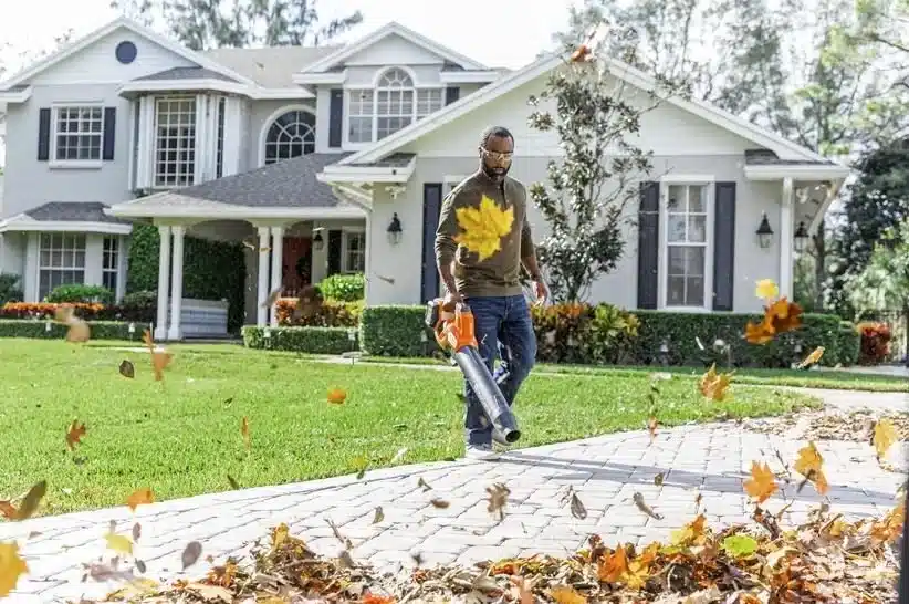 Gallery image 2 for New 2024 Husqvarna 350IB Leaf Blower