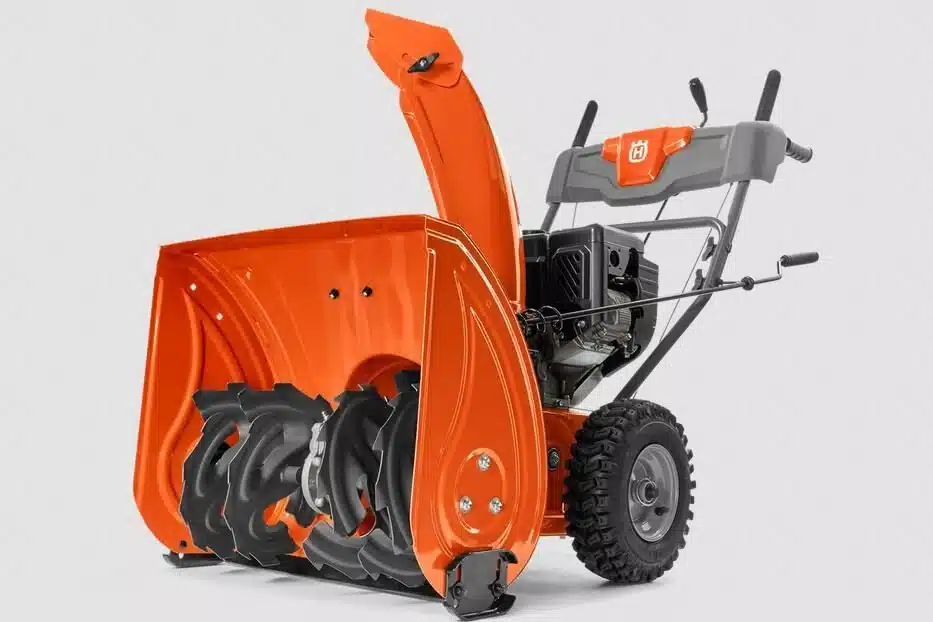 Gallery image 2 for New 2024 Husqvarna ST 124 Snow Blower