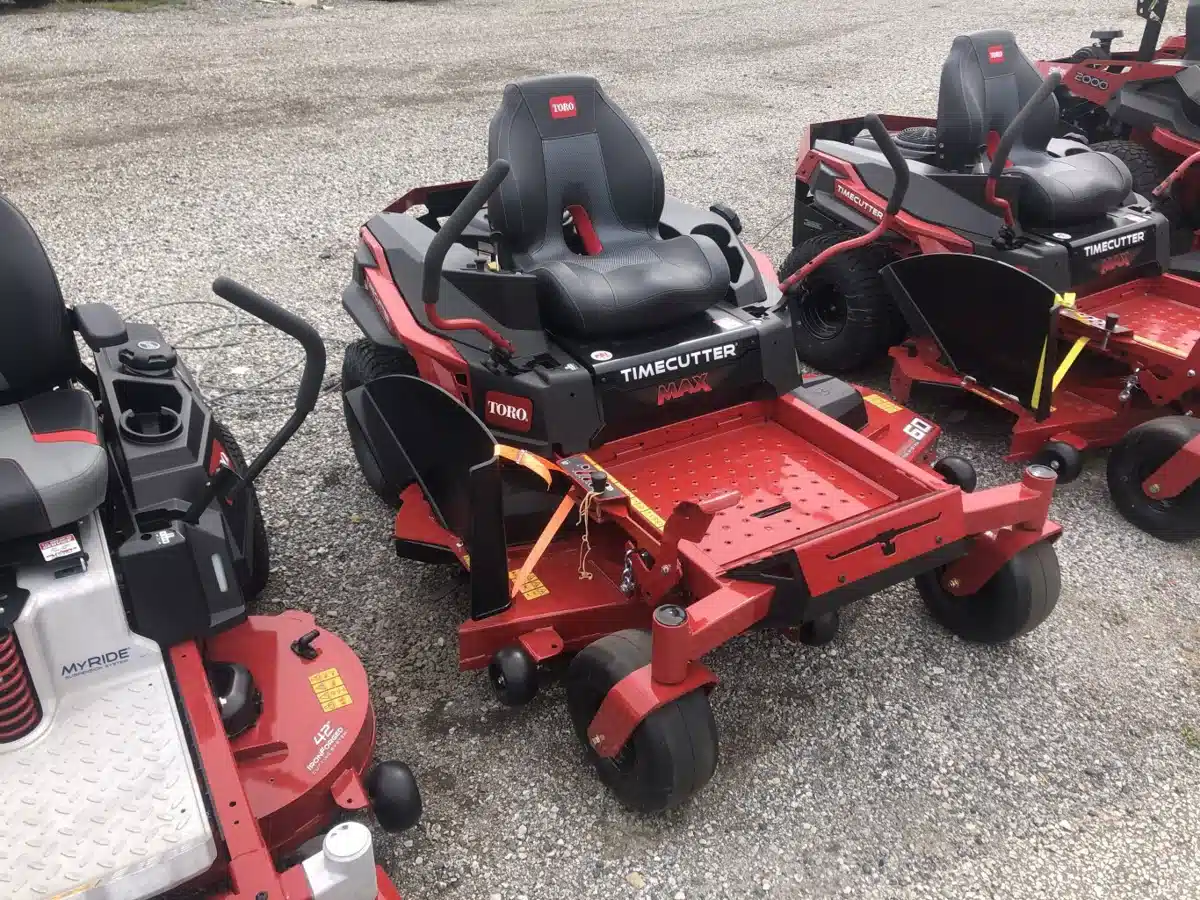 Gallery image 2 for New 2025 Toro 60 IN. TIMECUTTER MAX Lawn Tractor
