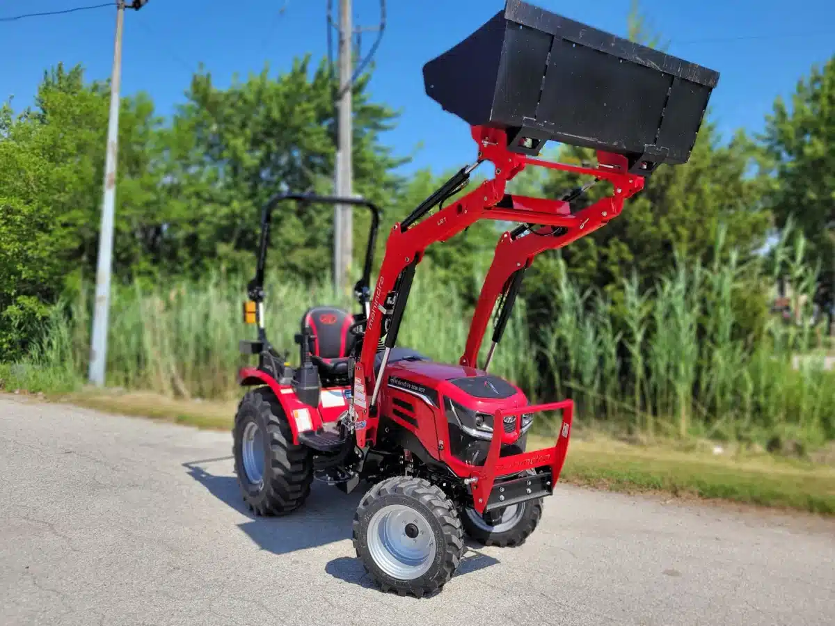 Gallery image 1 for New 2025 Mahindra 2126 Tractor
