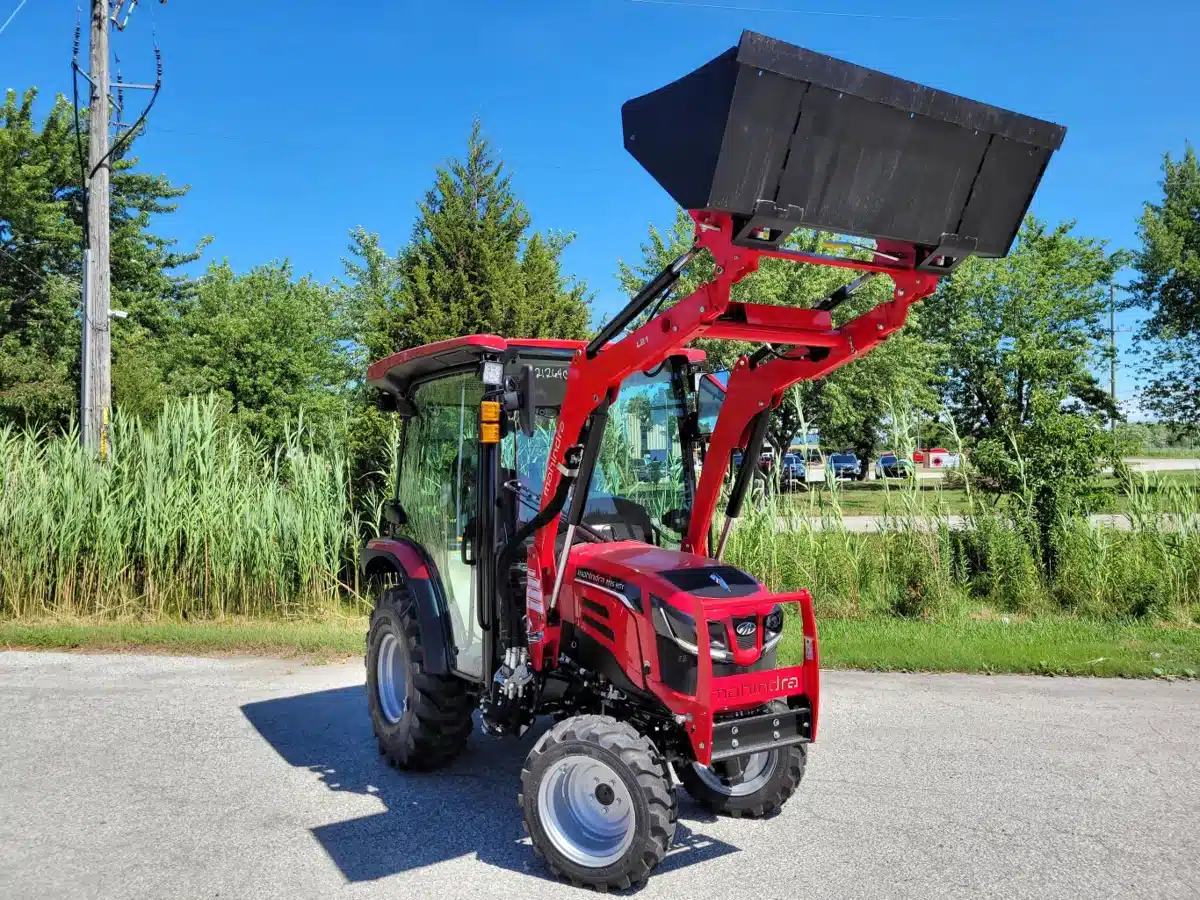 Gallery image 1 for New 2025 Mahindra 2126 Tractor