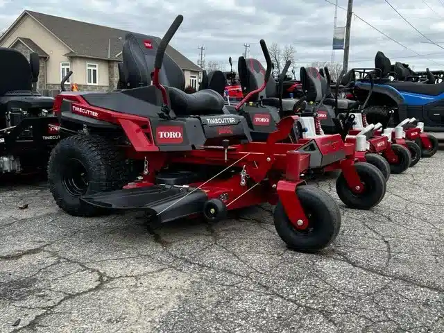 Gallery image 1 for New 1900 Toro 77501 Lawn Tractor