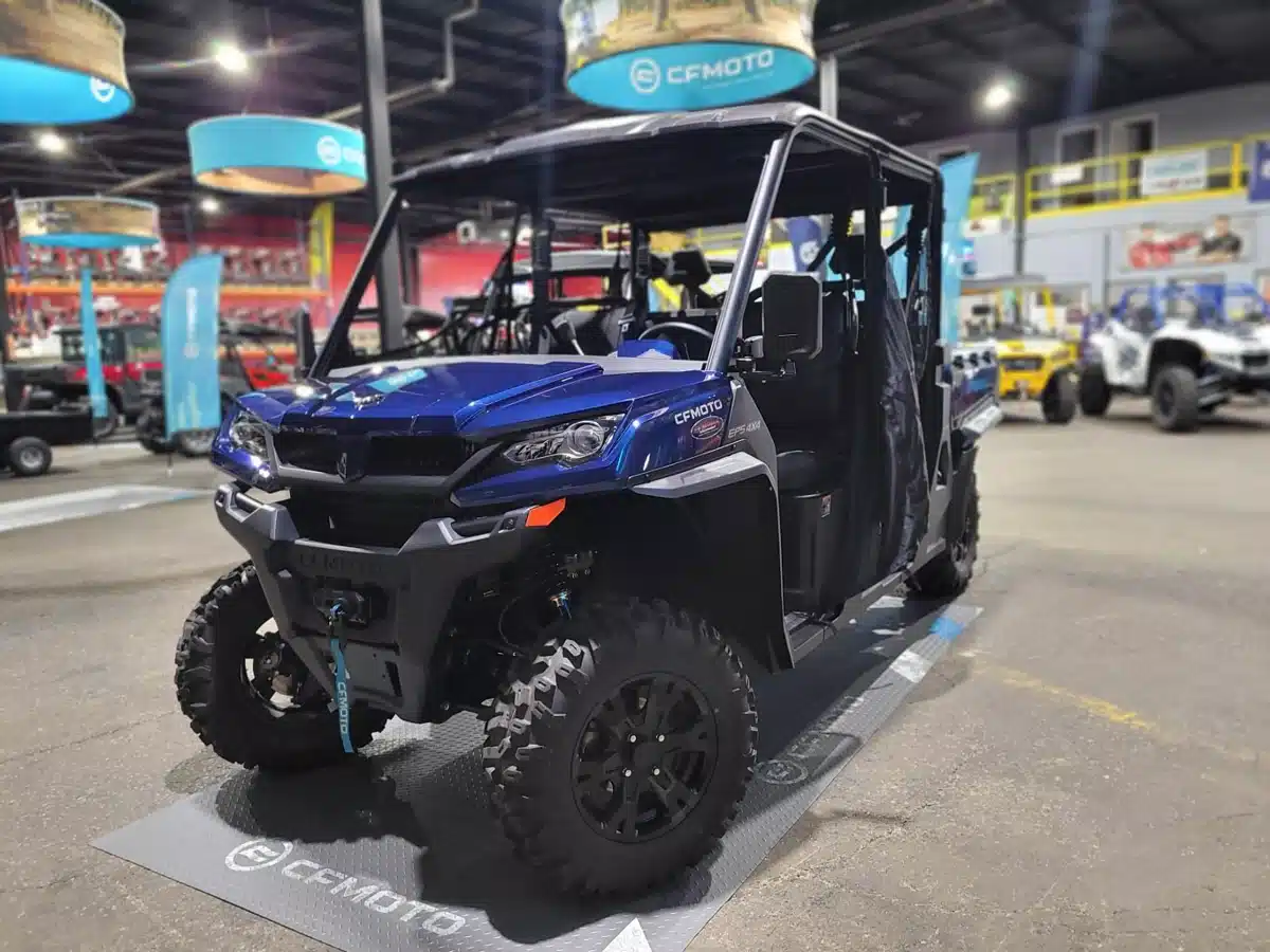 Gallery image 1 for New 2025 CFMoto UFORCE Utility Vehicle