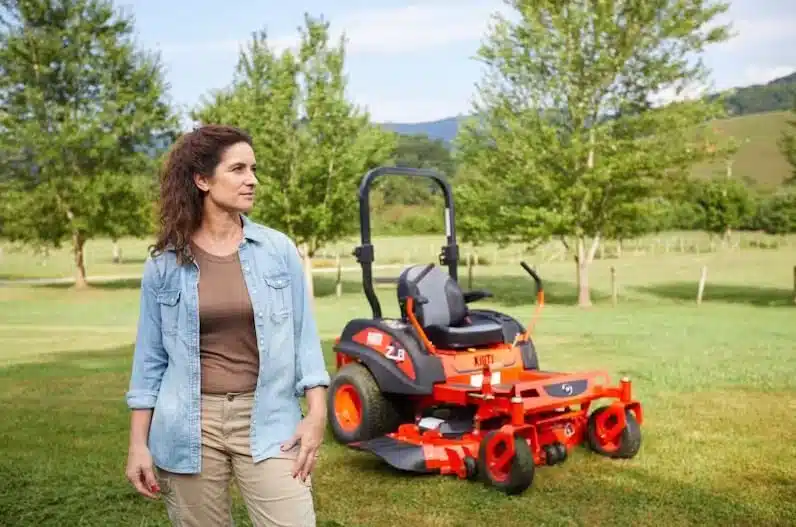 Gallery image 1 for New 2025 Kioti ZXR Series Mower - Zero Turn