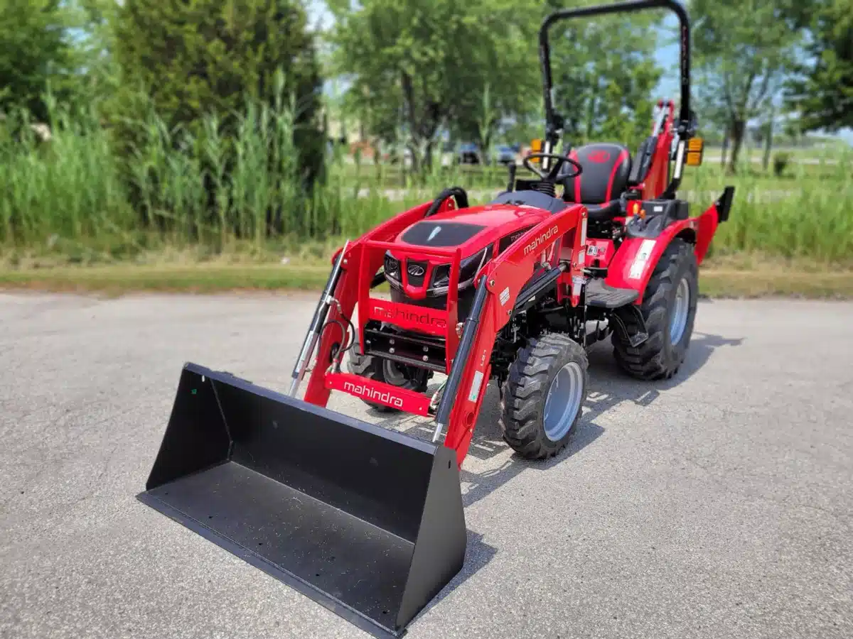 New 2026 Mahindra 2025 Mahindra 2123 HST w/Loader + Backhoe Tractor