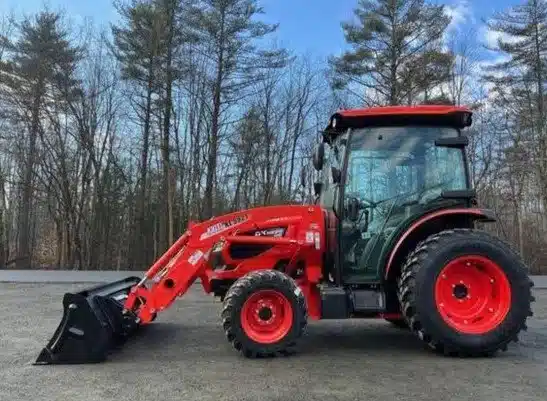 Gallery image 2 for 2026 Kioti KL5521DK4220SE HYDRO W/CAB W/IND TIRES Miscellaneous