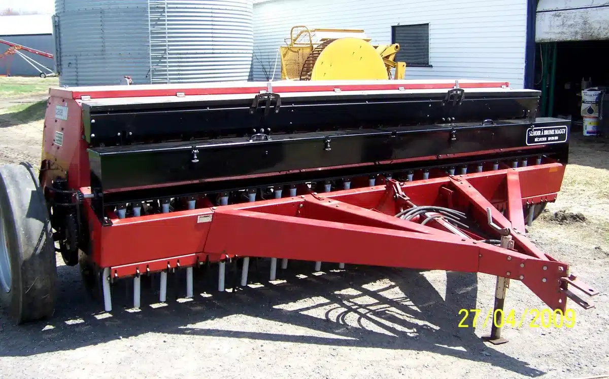 Gallery image 2 for 2026 Semoir Maggy 1234 Brome Box