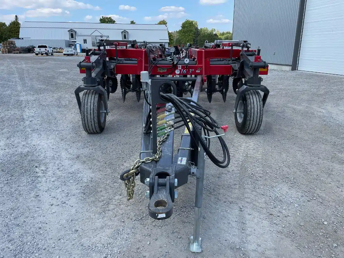 Gallery image 2 for 2024 Wil-Rich 483 CHISEL PRO Disc Chisel