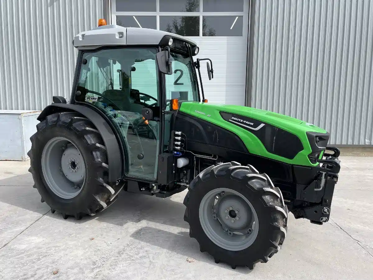 Gallery image 1 for Used 2022 Deutz Fahr 5080 Tractor