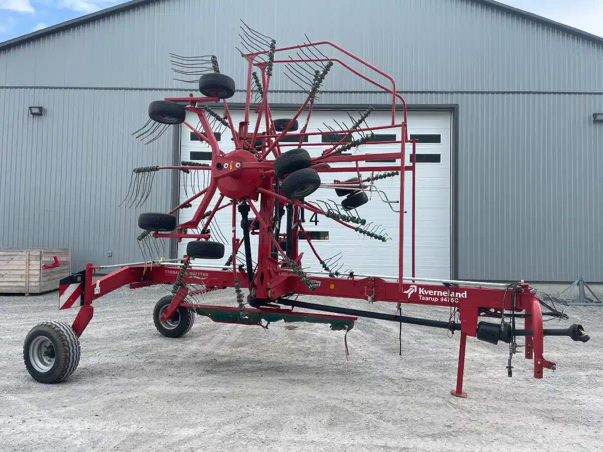 Gallery image 1 for Used 2014 Kverneland TAARUP 9476C Rake
