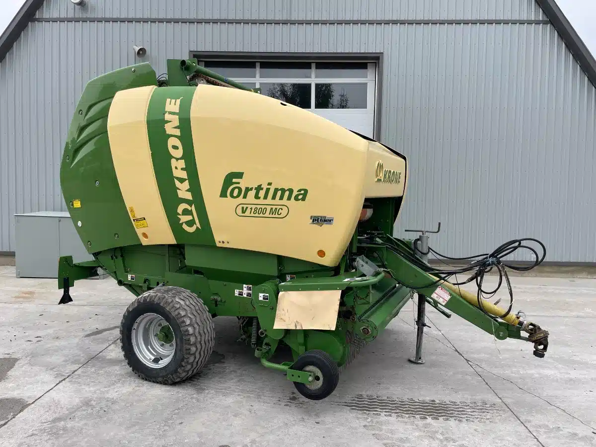 Gallery image 1 for 2011 Krone FORTIMA V 1800 MC Round Baler