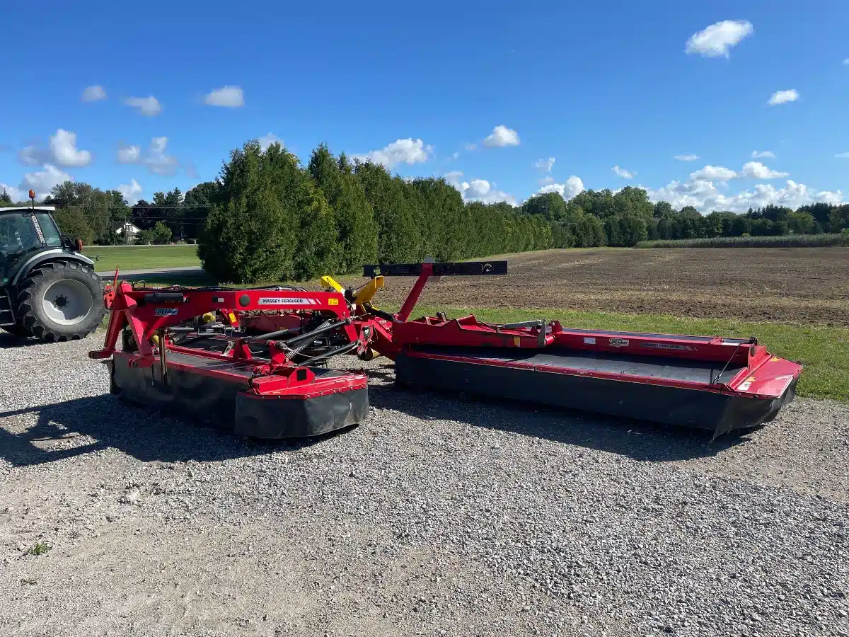 Gallery image 1 for Used 2014 Massey Ferguson DM1398 Disc Mower