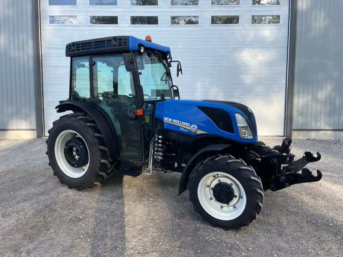Used 2018 New Holland T4.100F Tractor