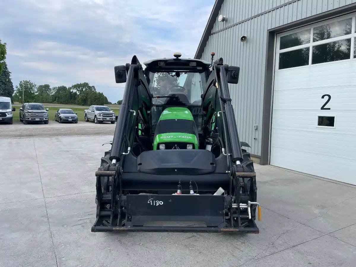 Gallery image 2 for 2015 Deutz Fahr AGROTRON M600 Tractor