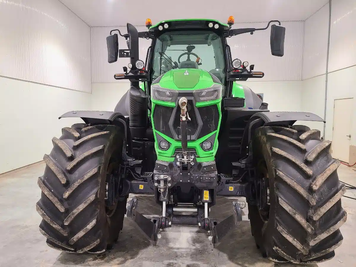 Gallery image 2 for Used 2022 Deutz Fahr AGROTRON 7250 TTV Tractor