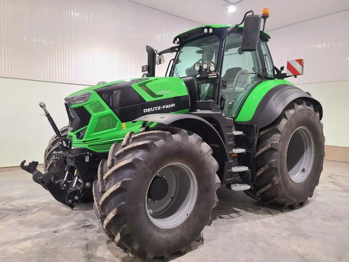 Gallery image 1 for Used 2022 Deutz Fahr AGROTRON 7250 TTV Tractor