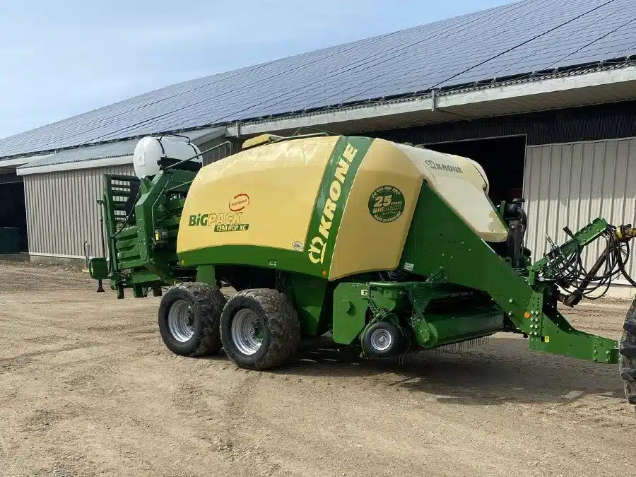 Gallery image 1 for Used 2019 Krone BIG PACK 1290 HD Square Baler - Large