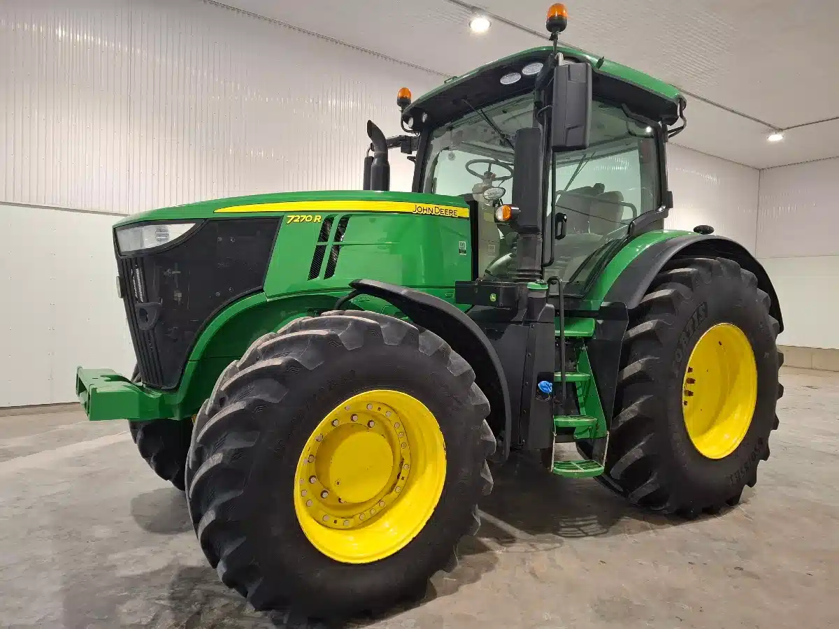 Gallery image 1 for Used 2018 John Deere 7270R Tractor