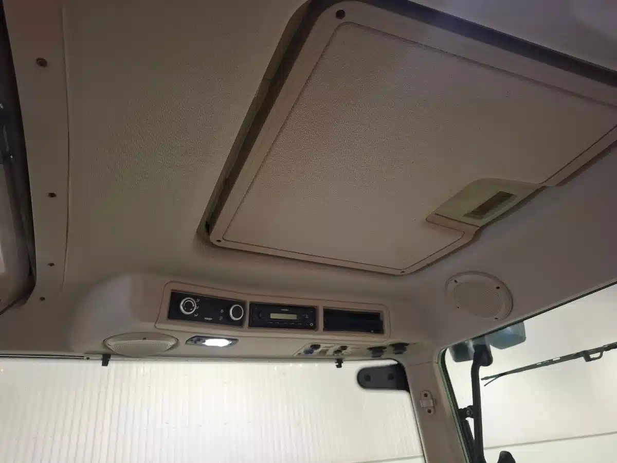 Gallery image 2 for 2014 Fendt 714 VARIO Tractor