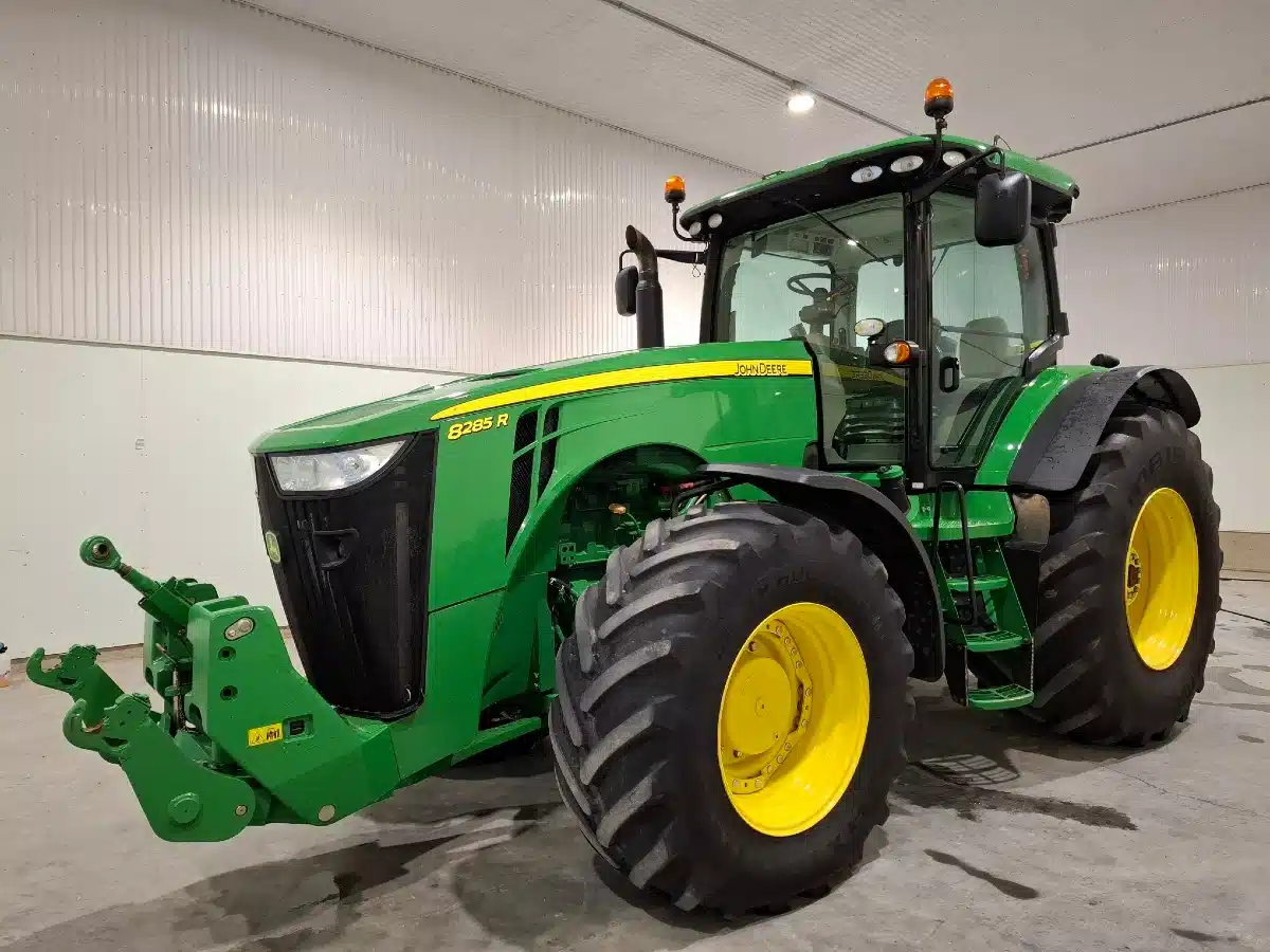 Gallery image 1 for Used 2013 John Deere 8285R Tractor
