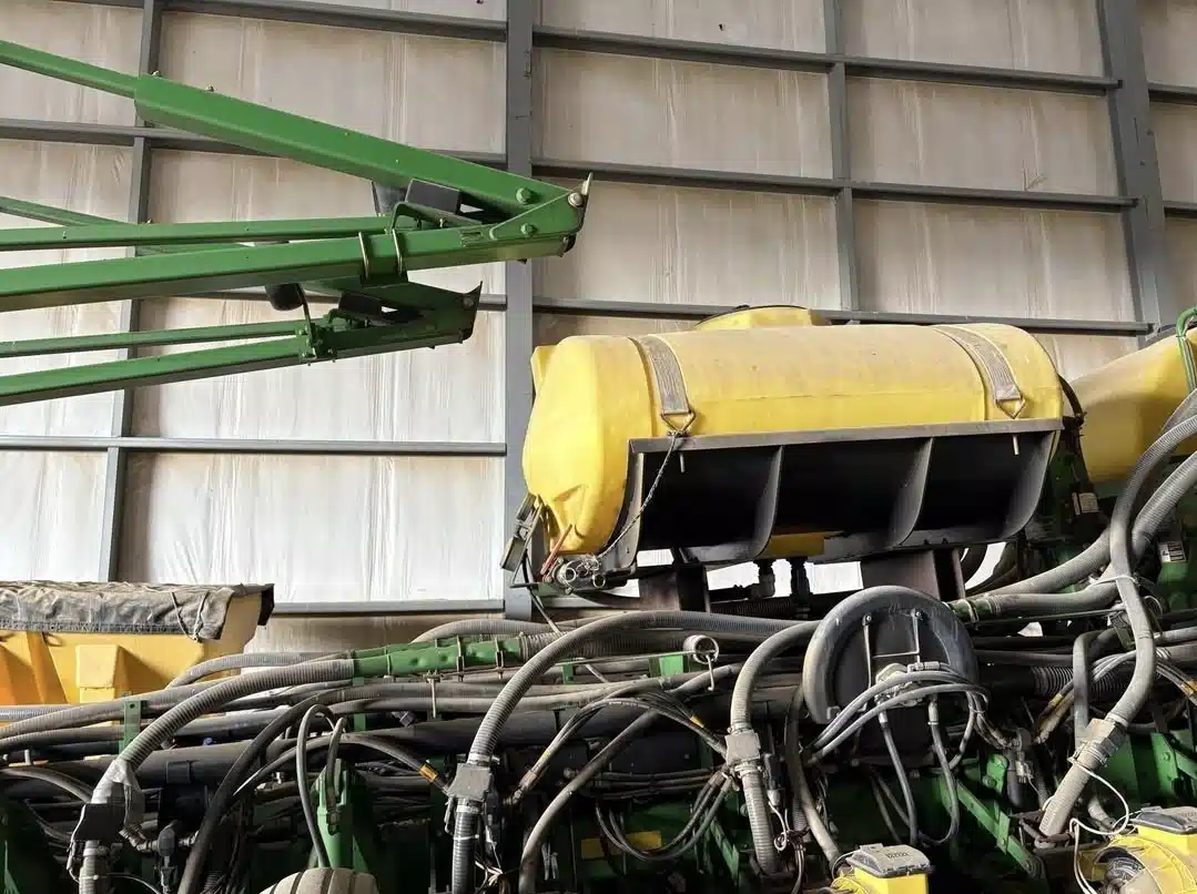 Used 2007 John Deere 1770NT CCS Planter