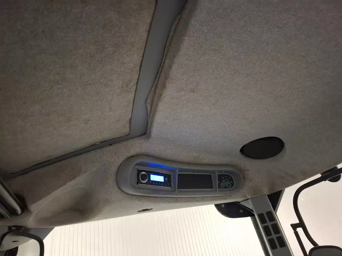 Used 2010 Jiffy 6170R Tractor