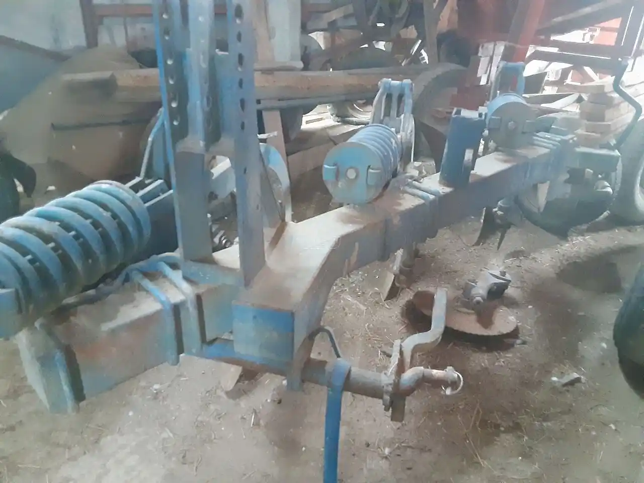 Gallery image 2 for Used Fiskars 3 versoirs Plow