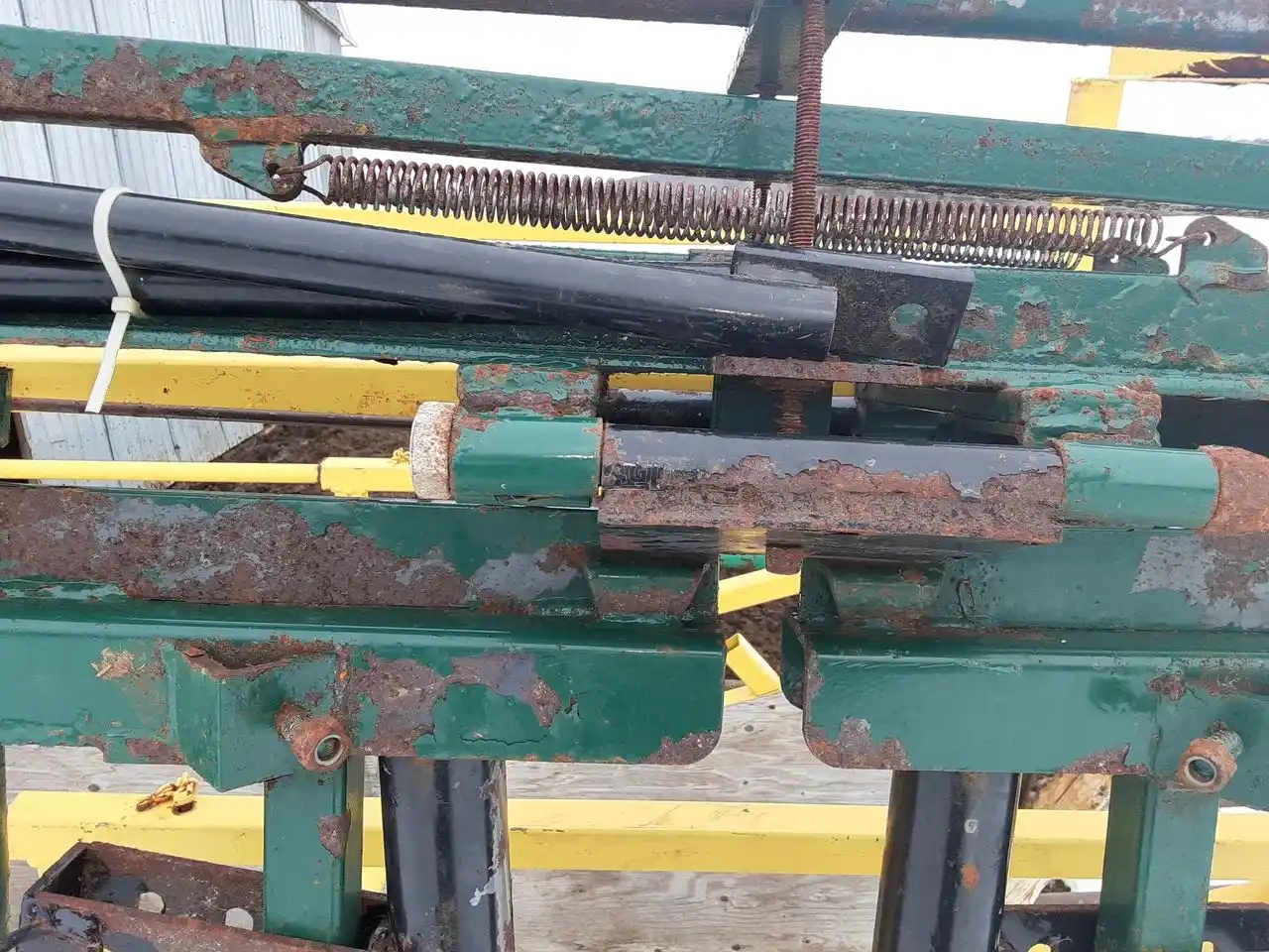 Gallery image 2 for Used CattleMaster M90 Mower - Stand On