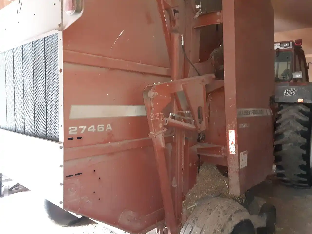 Gallery image 2 for Used Massey Ferguson 2746 A Round Baler